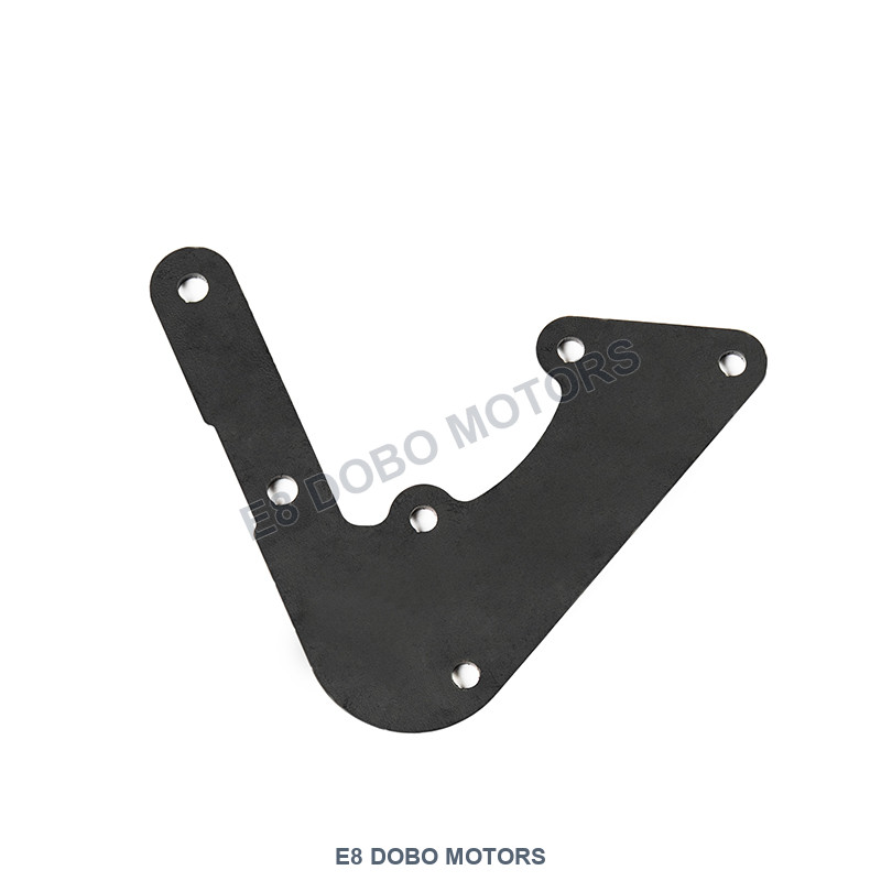 E8 Front fender mounting bracket — photo reference 71